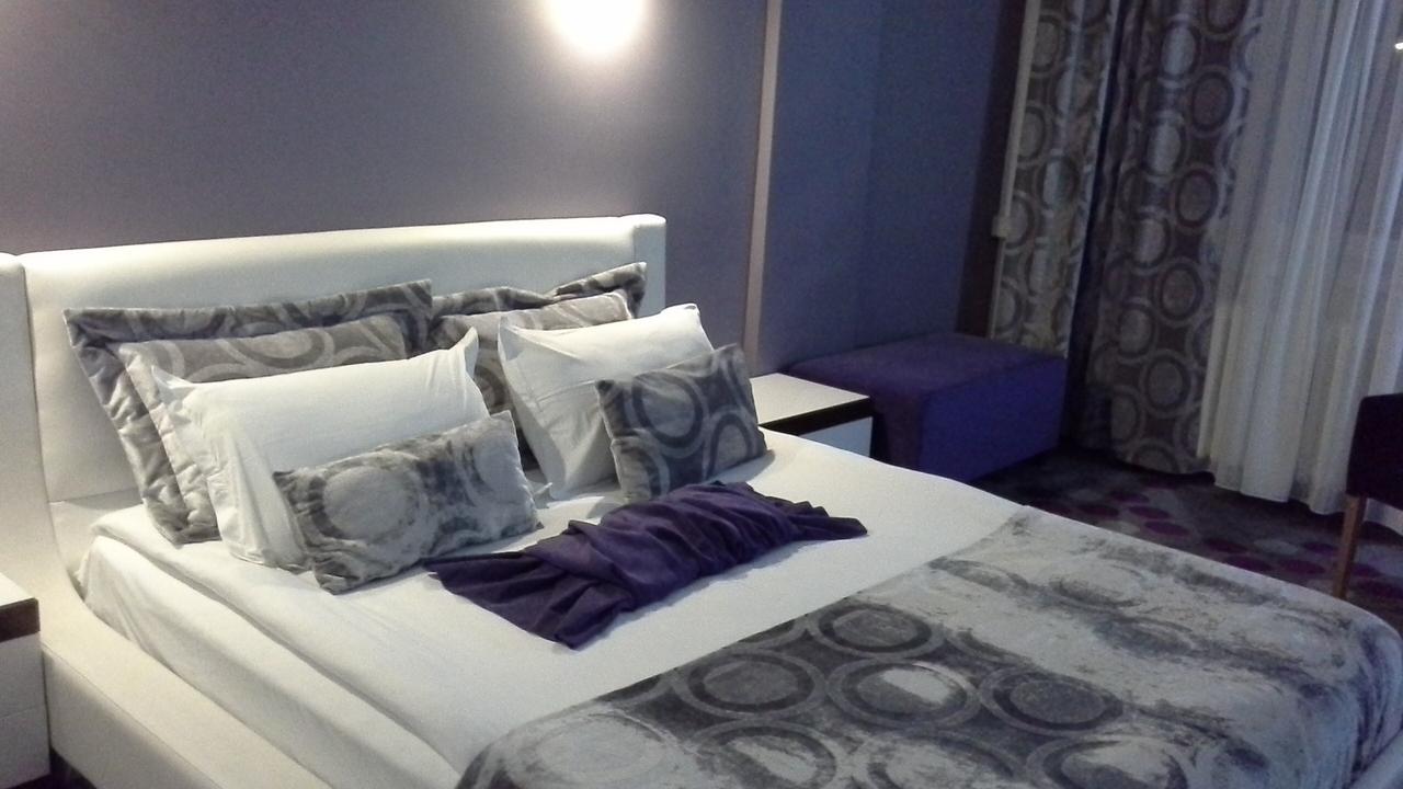 Hande Hotel Mustafakemalpaşa Esterno foto