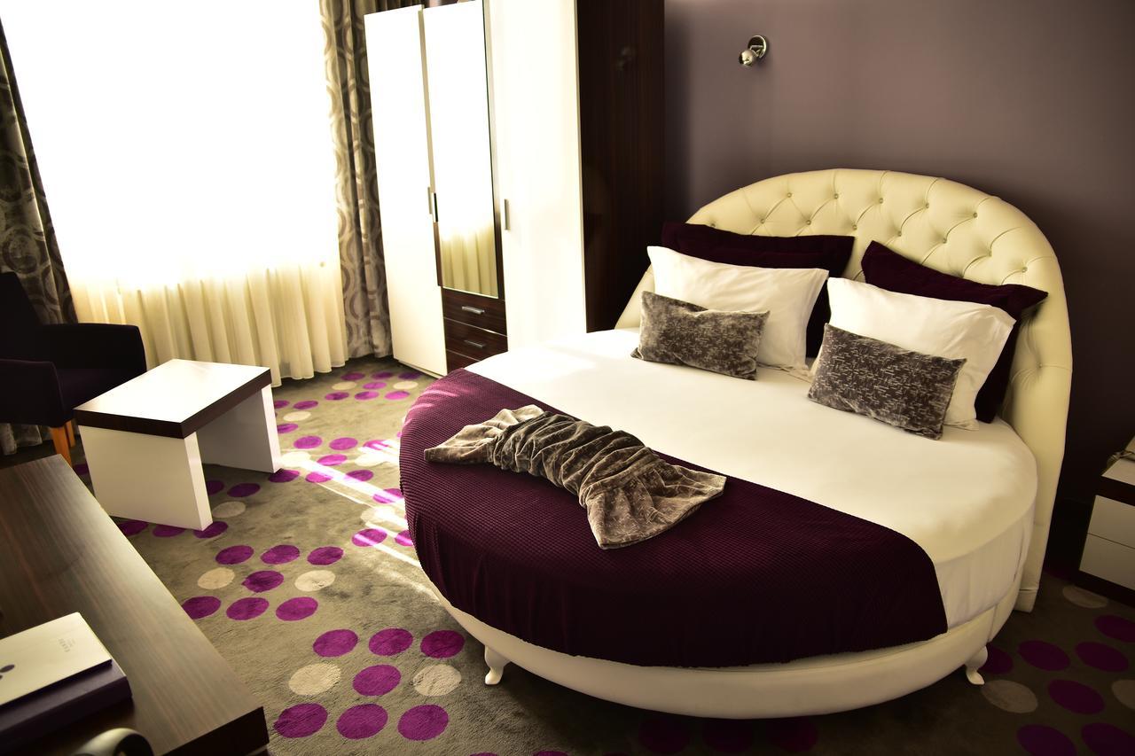 Hande Hotel Mustafakemalpaşa Esterno foto